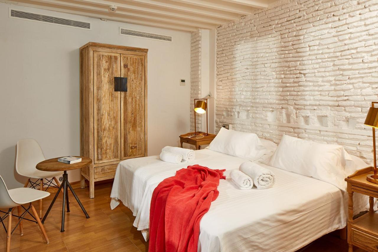 Lodgingmalaga Plaza Constitucion Dış mekan fotoğraf