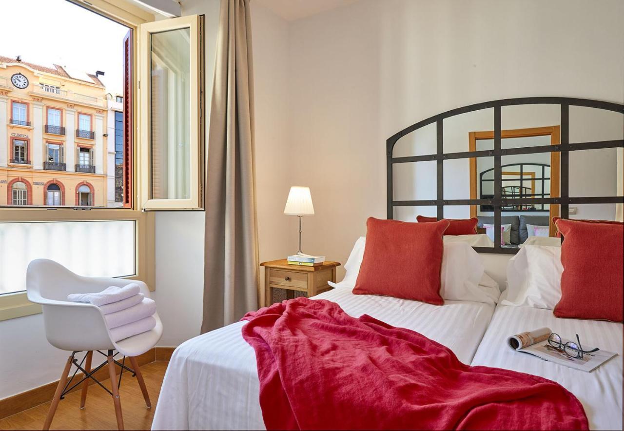 Lodgingmalaga Plaza Constitucion Dış mekan fotoğraf