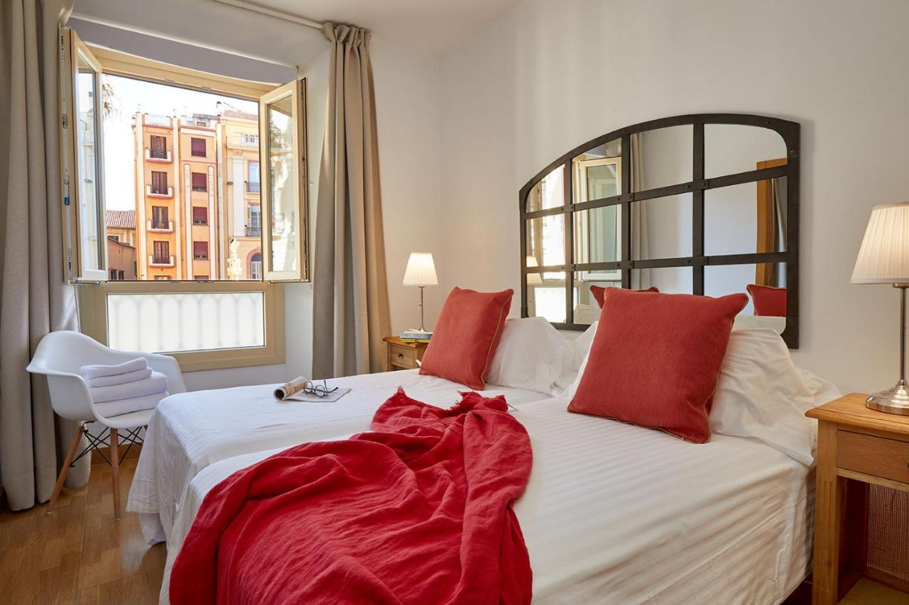 Lodgingmalaga Plaza Constitucion Dış mekan fotoğraf