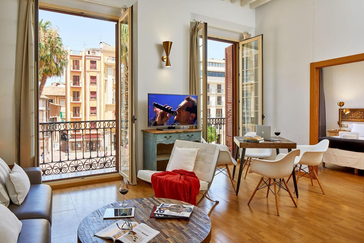 Lodgingmalaga Plaza Constitucion Dış mekan fotoğraf