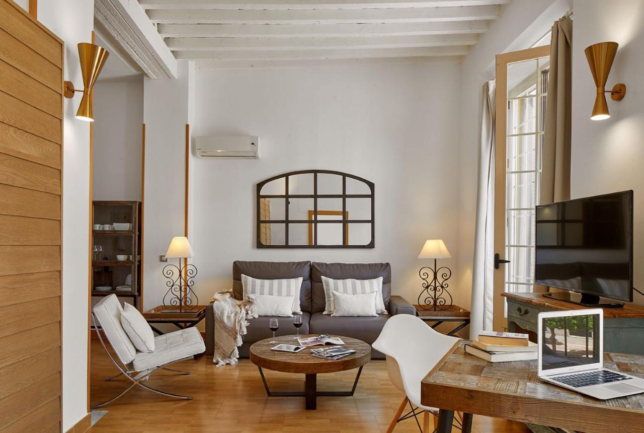 Lodgingmalaga Plaza Constitucion Dış mekan fotoğraf