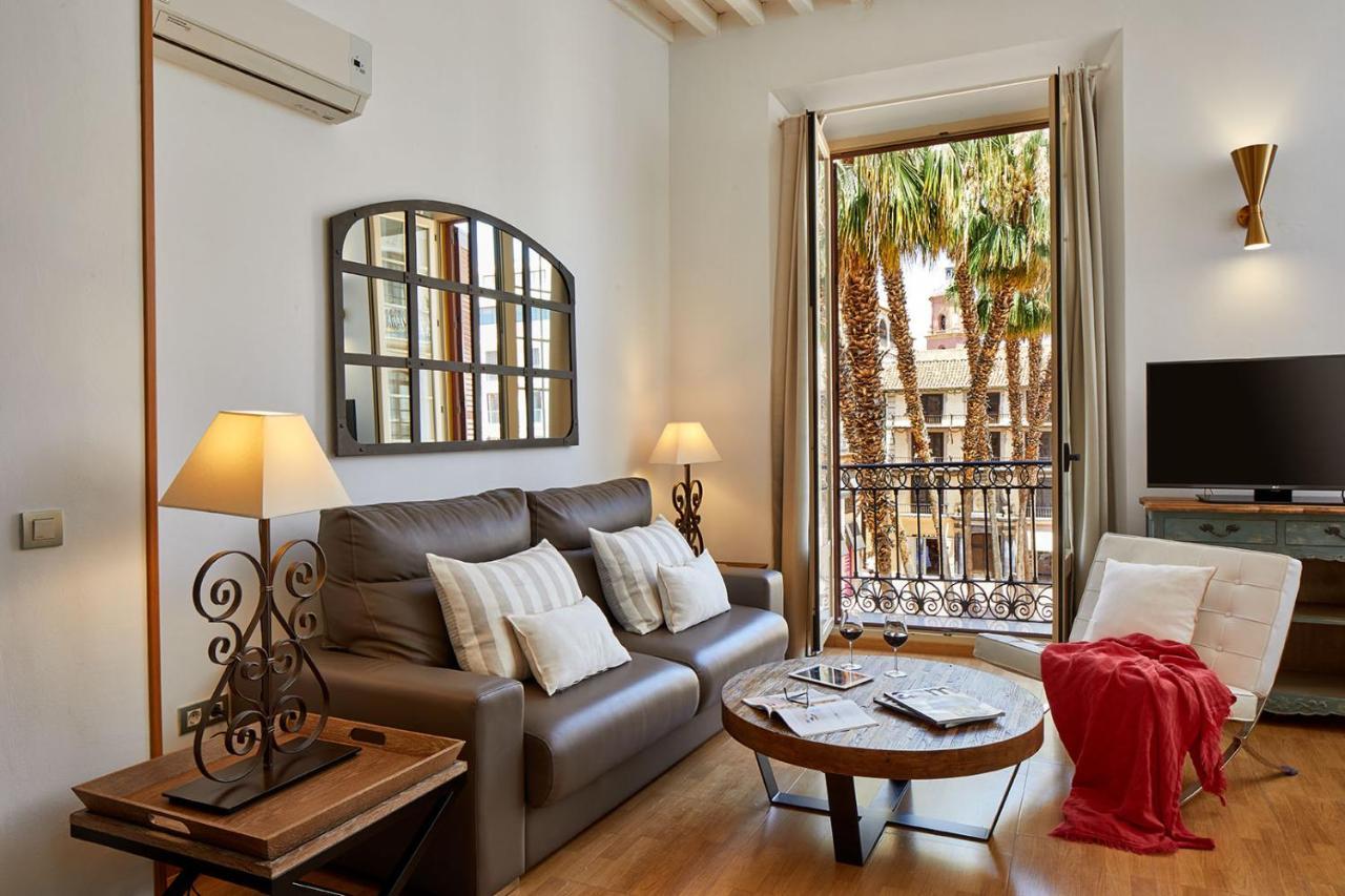 Lodgingmalaga Plaza Constitucion Dış mekan fotoğraf