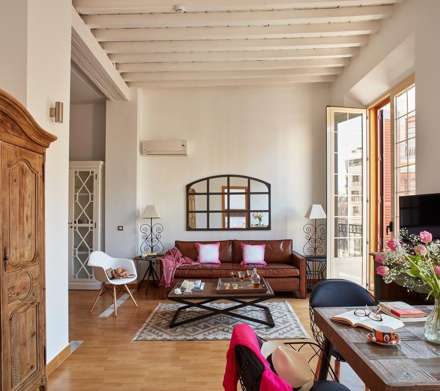 Lodgingmalaga Plaza Constitucion Dış mekan fotoğraf